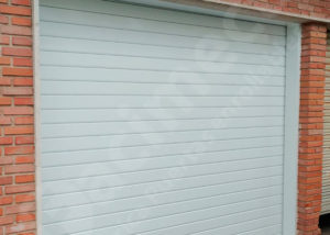 Puerta enrollable chapa galvanizada lacada lama FC115
